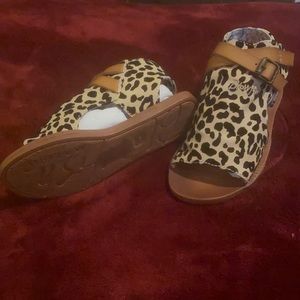 Blowfish Leopard print girls sandals